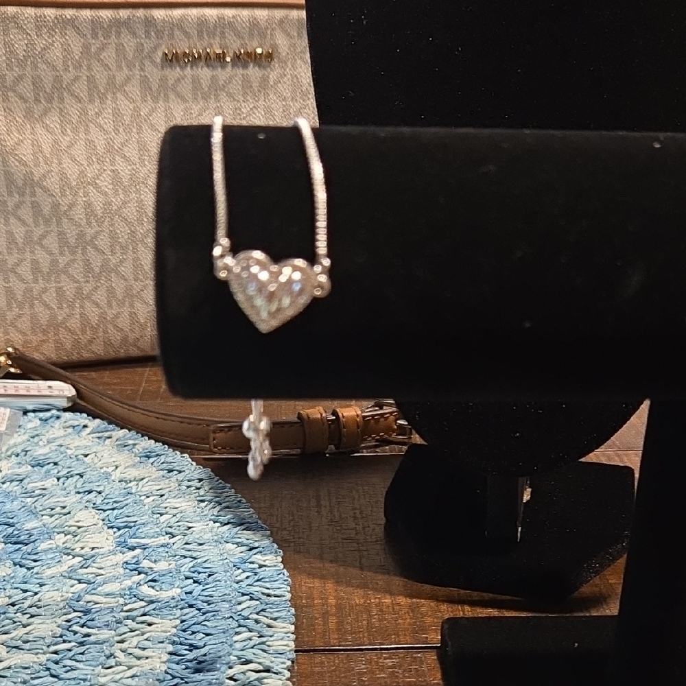 Fashion Heart Pendant Bracelet